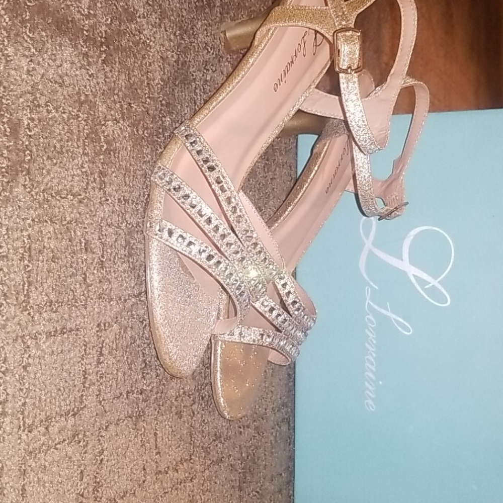 L Lorraine heels